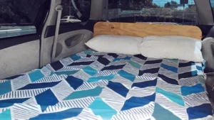 Campervan Village Aventus bett